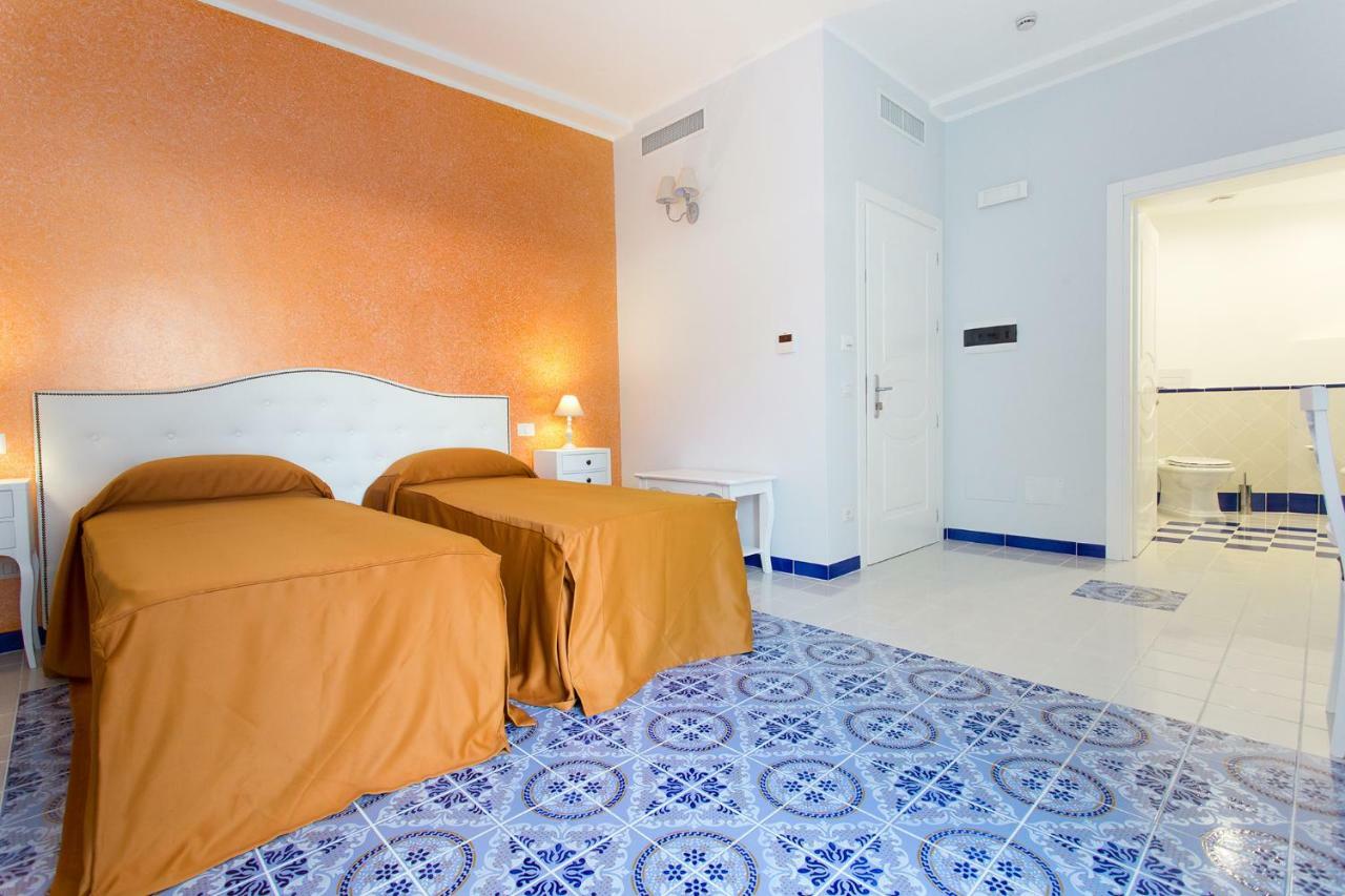 Odysseus Hotel Lipari  Dış mekan fotoğraf