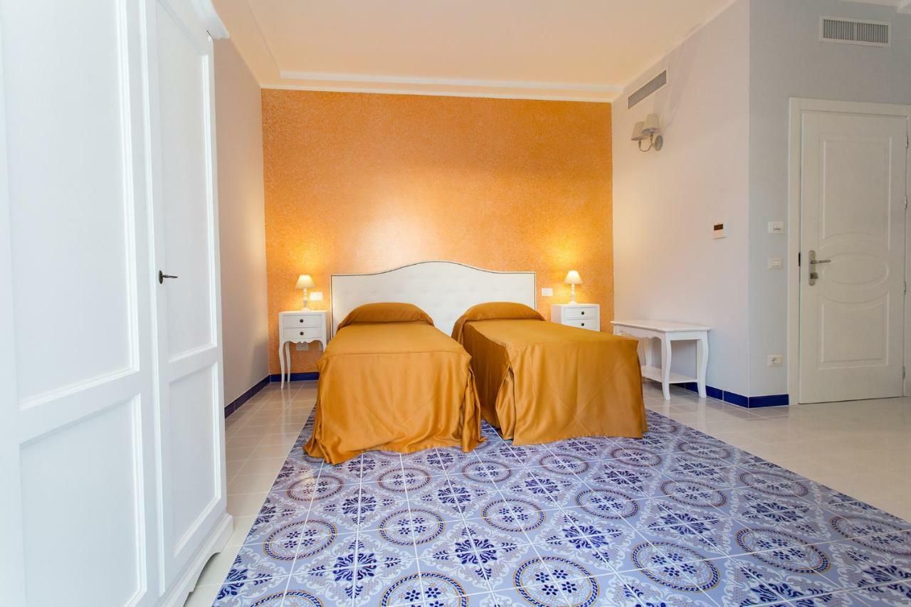 Odysseus Hotel Lipari  Dış mekan fotoğraf